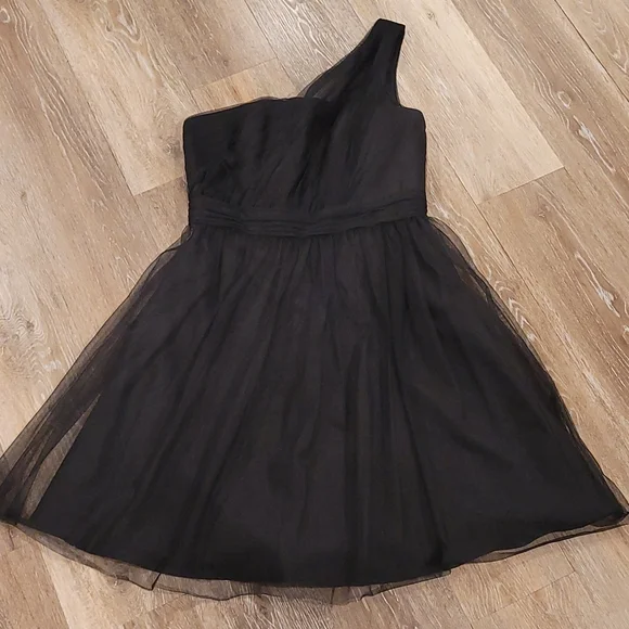 david's bridal short black bridesmaid dresses Black Lace Bateau Knee-length Bridesmaid Dress with Elastic Satin Sash